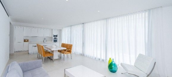 Apartamento de 3 dormitorios en Fuengirola, Spain No. 60602 7