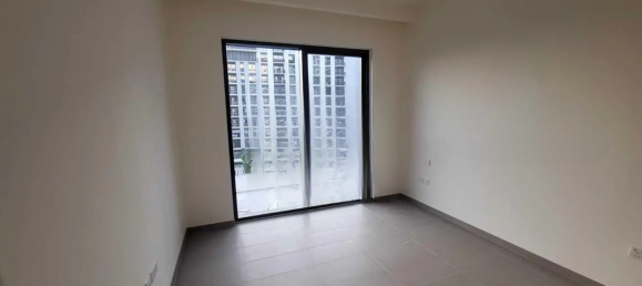 3 bedrooms Apartment in Dubai, UAE No. 21380 2