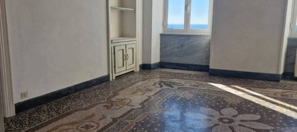 3 Schlafzimmer Wohnung in Camogli, Italy, Nr. 386111 3