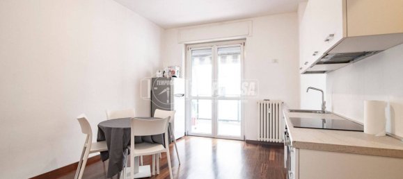1 bedroom Apartment in Milan, Italy No. 259596 4