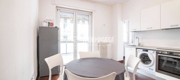 1 bedroom Apartment in Milan, Italy No. 259596 5