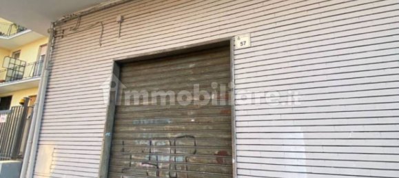 Propiedad comercial de 3 habitaciónes en San Giorgio a Cremano, Italy No. 131880 6