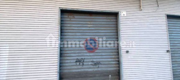 Propiedad comercial de 3 habitaciónes en San Giorgio a Cremano, Italy No. 131880 8