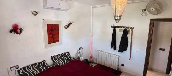 4 bedrooms Villa in Alicante, Spain No. 184717 10