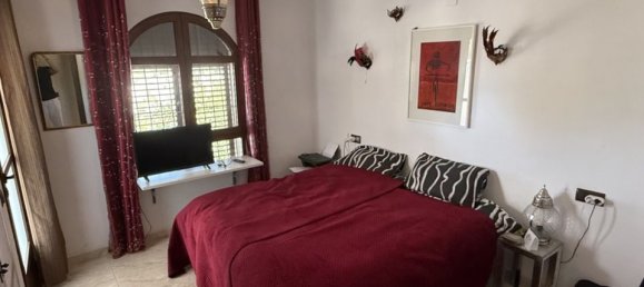 4 bedrooms Villa in Alicante, Spain No. 184717 11