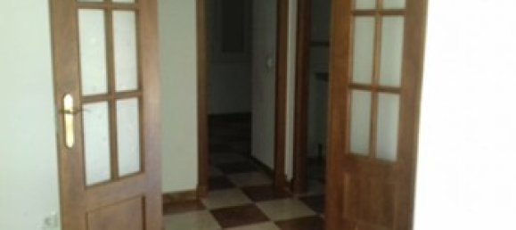 Apartamento de 2 dormitorios en Cádiz, Spain No. 157069 3