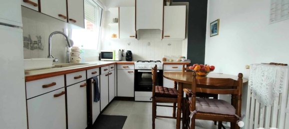 3 bedrooms House in Allennes-les-Marais, France No. 263177 5