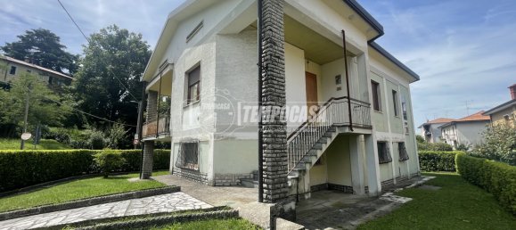 4-Zimmer Villa in Calco, Italy, Nr. 293686 24