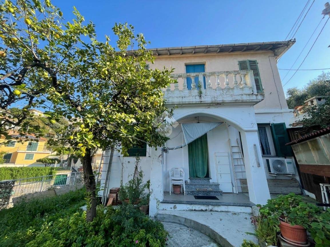 6 bedrooms Villa in Imperia, Italy No. 137361