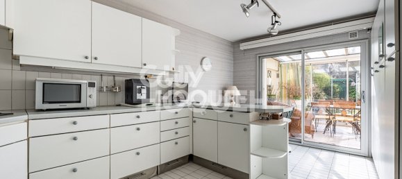 5 Schlafzimmer Haus in Courbevoie, France, Nr. 316401 7