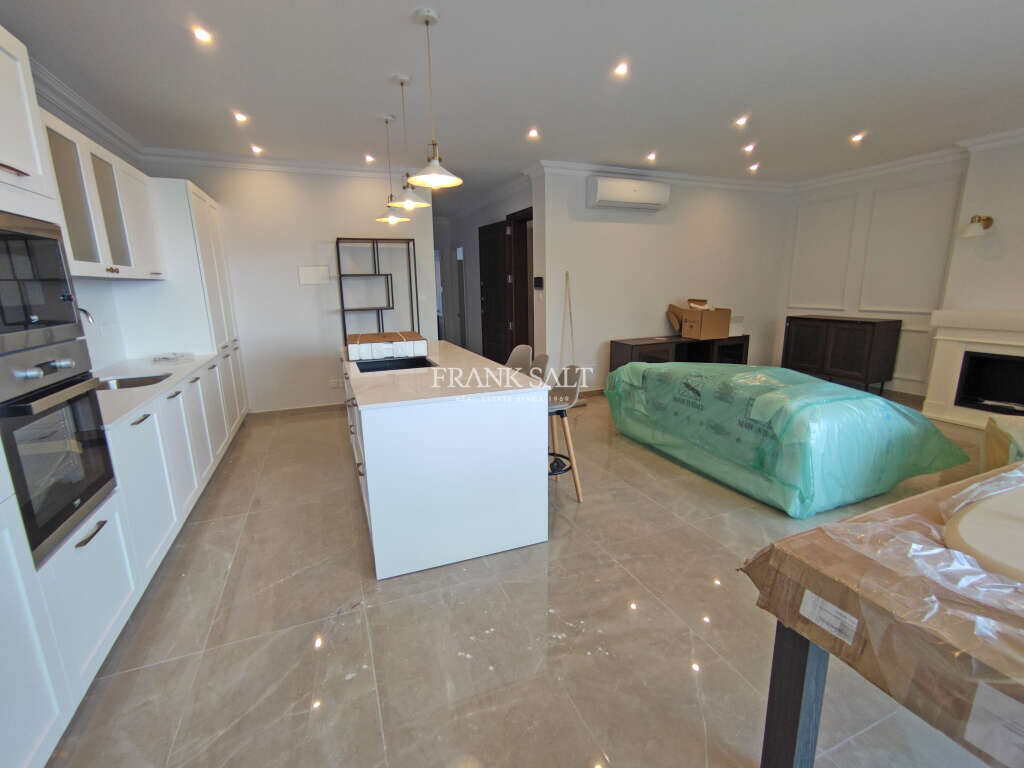 Apartamento de 2 dormitorios en Sliema, Malta No. 8381