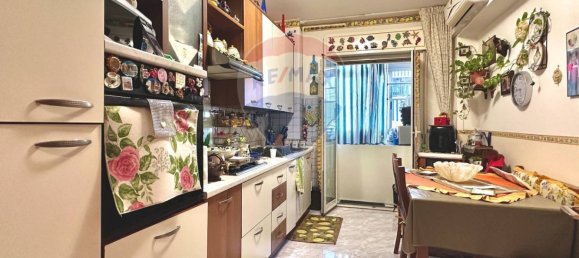 Apartamento de 2 dormitorios en Catania, Italy No. 206982 6