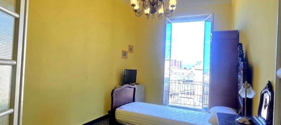 Apartamento de 4 dormitorios en Genoa, Italy No. 378078 9