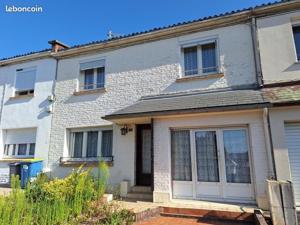 Casa de 4 dormitorios en Arras, France No. 314679