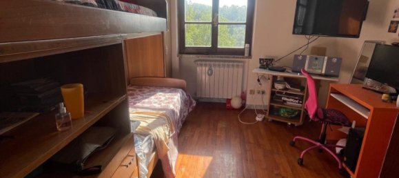 3 bedrooms Villa in Carrara, Italy No. 50903 2