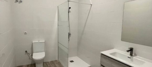 3 bedrooms Apartment in Barcelona, Spain No. 175138 11