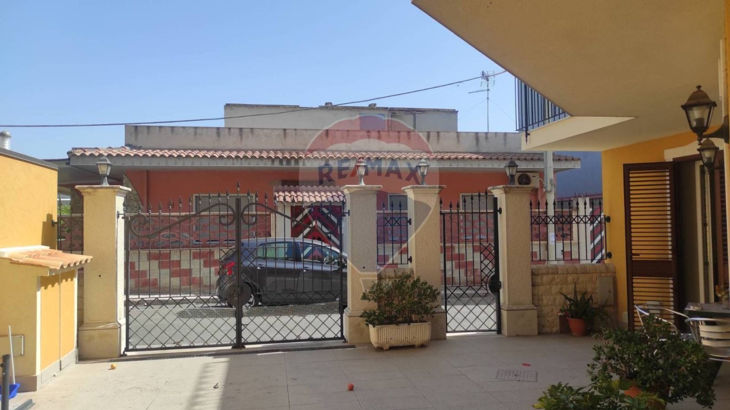 3 Schlafzimmer Villa in Rosolini, Italy, Nr. 356345