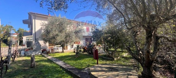 Вилла с 10 комнатами в Гуардисталло, Италия № 30078 44