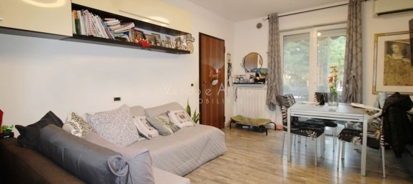 3-salle Appartement à San Salvo, Italy No. 219906 3