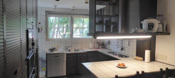 12 rooms Building in Hohenlohe, Germany No. 354861 9