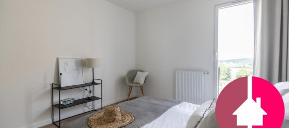 3 bedrooms House in Ferrieres-en-Brie, France No. 148973 4