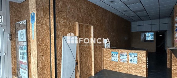 85m² Commercial property in Caen, France No. 355010 4