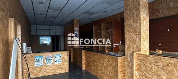 85m² Commercial property in Caen, France No. 355010 6