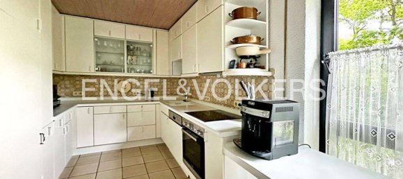 6 rooms House in Limburg-Weilburg, Germany No. 240110 3