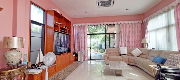 3 bedrooms Cafe / restaurant in Pattaya, Thailand No. 3305 15