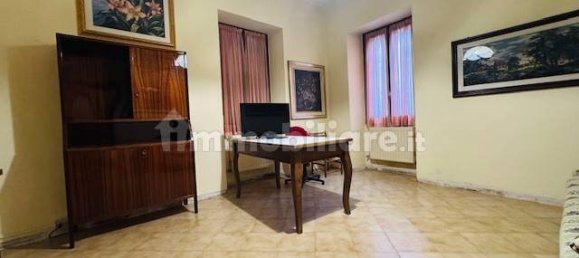 Apartamento T1 em Oltrona di San Mamette, Italy N.º 142618 4