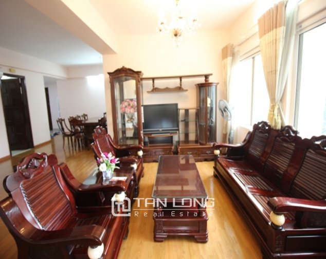 4 غرف نوم شقة في Tay Ho, Vietnam رقم 2194