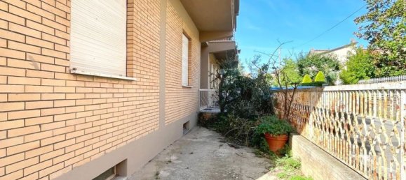 4 bedrooms Apartment in Montefiascone, Italy No. 381777 14