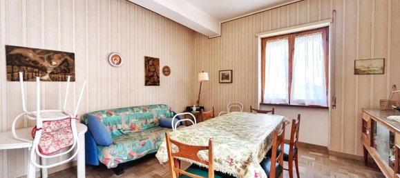 4 bedrooms Apartment in Montefiascone, Italy No. 381777 3