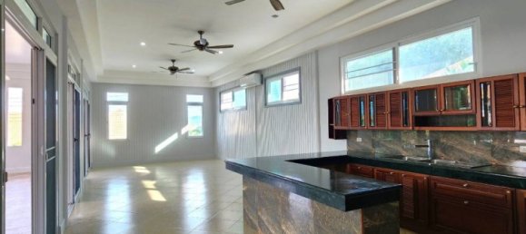 4 bedrooms Villa in Rawai, Thailand No. 13187 8