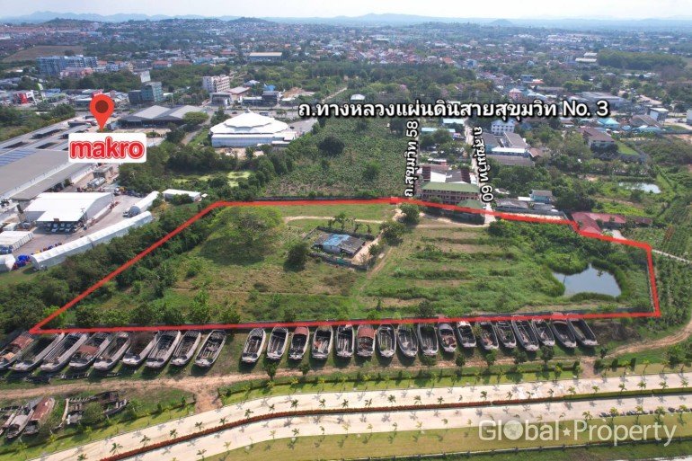 Terreno em Pattaya, Thailand N.º 58360