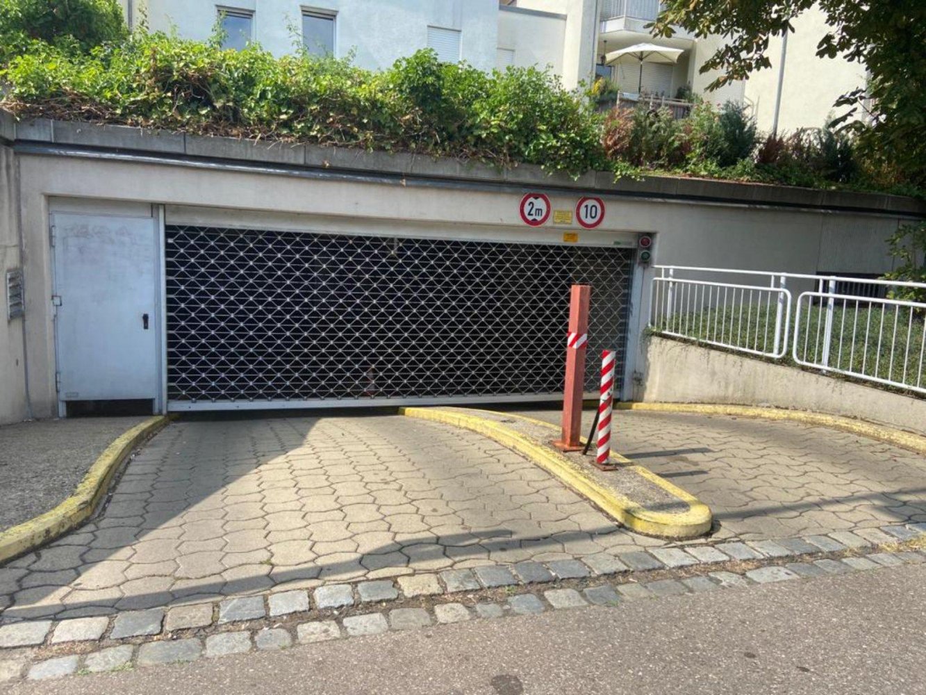 Parkplatz in Ulm, Germany, Nr. 359761