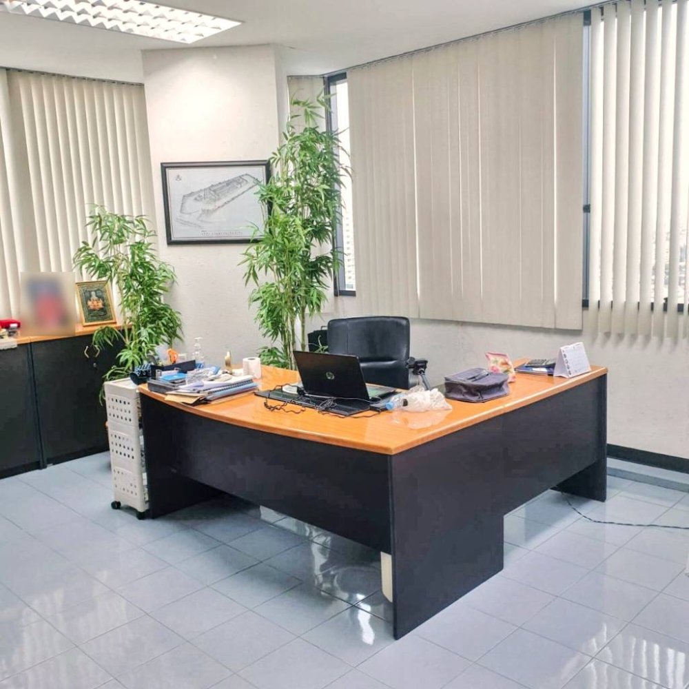 251.43m² Office in Bang Na, Thailand No. 25616