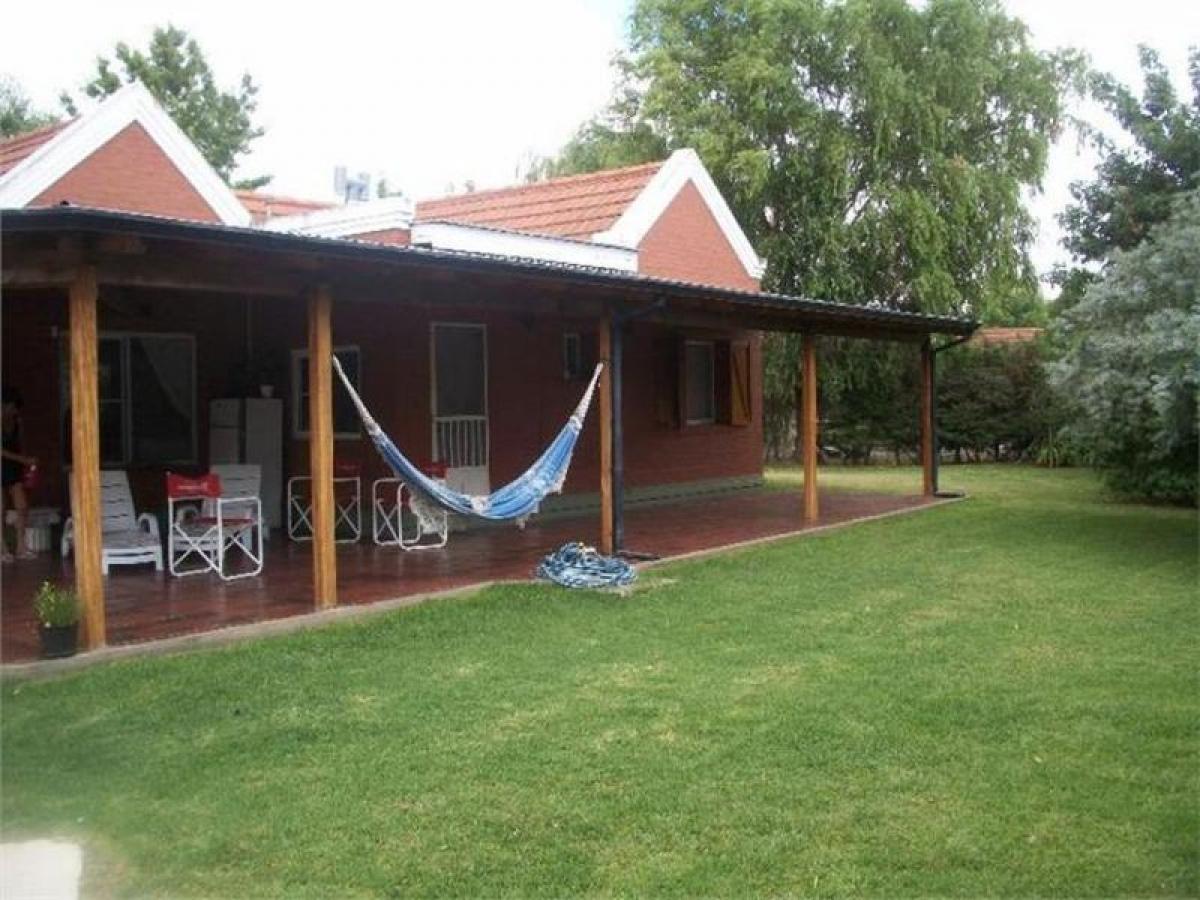  Farm in Esteban Echeverria, Argentina No. 50498