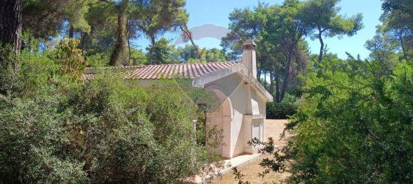 3 bedrooms Villa in Castellaneta, Italy No. 268542 2