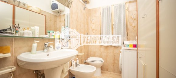 3 Schlafzimmer Wohnung in Rome, Italy, Nr. 325122 16