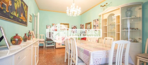 3 Schlafzimmer Wohnung in Rome, Italy, Nr. 325122 2