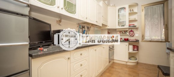 3 Schlafzimmer Wohnung in Rome, Italy, Nr. 325122 19