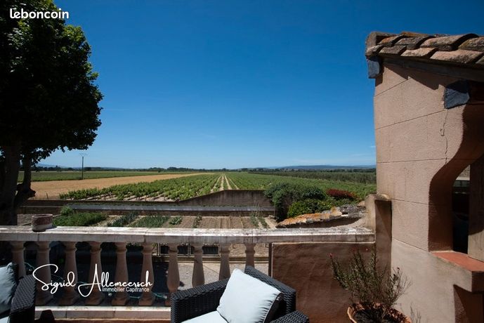 Casa de 6 dormitorios en Narbonne, France No. 315685