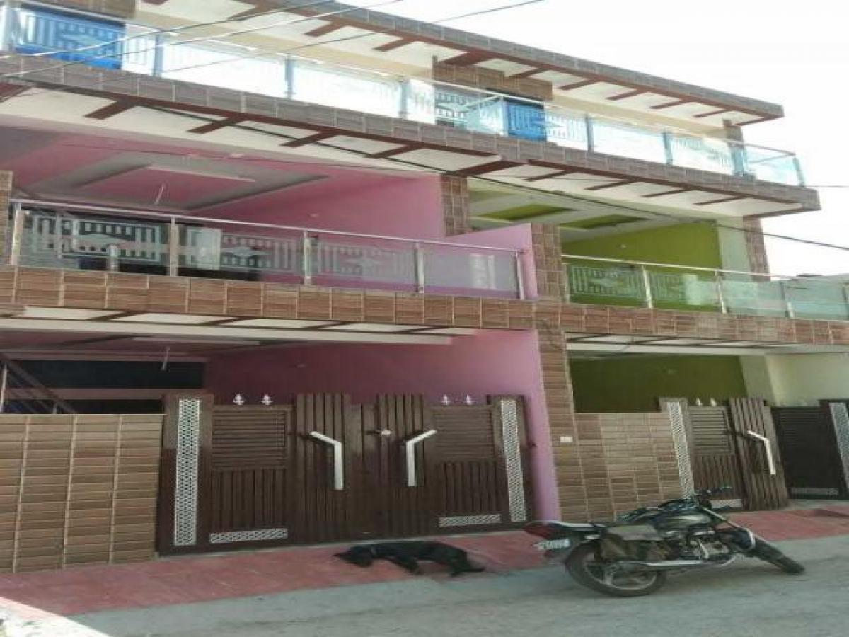 4 bedrooms House in Dehradun, India No. 28690