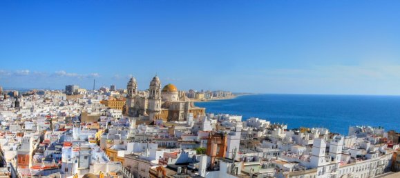 4 bedrooms Apartment in Cadiz, Spain No. 158879 11