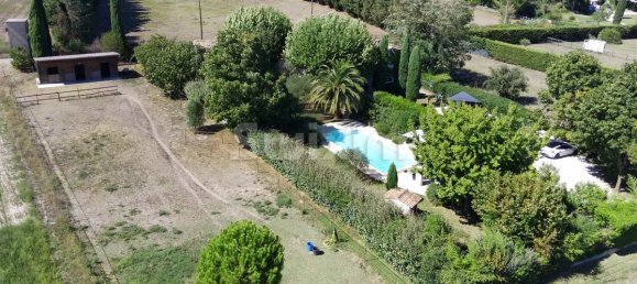 6 غرف نوم منزل في Montelimar, France رقم 334747 7