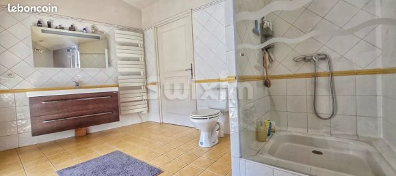 6 غرف نوم منزل في Montelimar, France رقم 334747 12