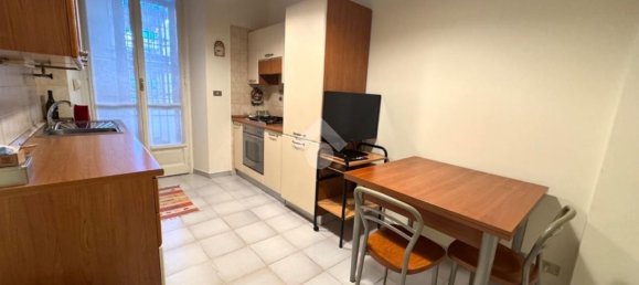 3 bedrooms Apartment in Turin, Italy No. 370868 14