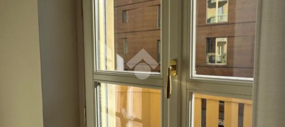 3 bedrooms Apartment in Turin, Italy No. 370868 11