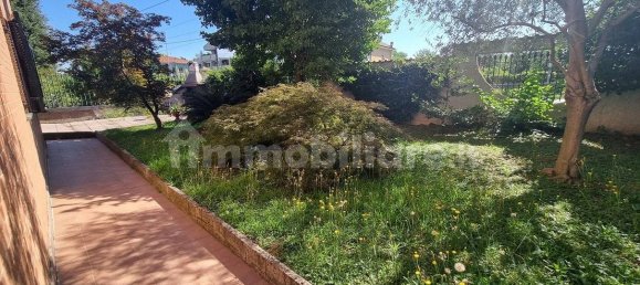 3 Schlafzimmer Wohnung in Limbiate, Italy, Nr. 341499 30